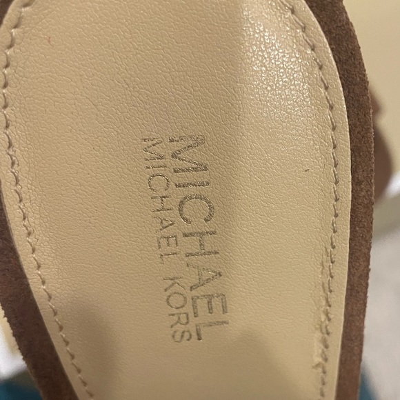 Michael Kors open toe slingback booties, size 8 - Picture 4 of 6